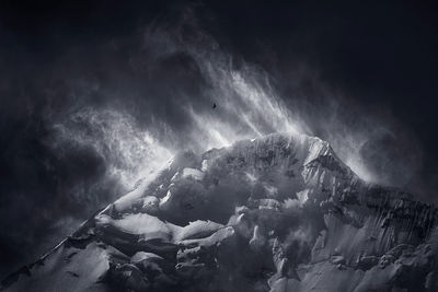Majesty - Everest's Summit (2015)