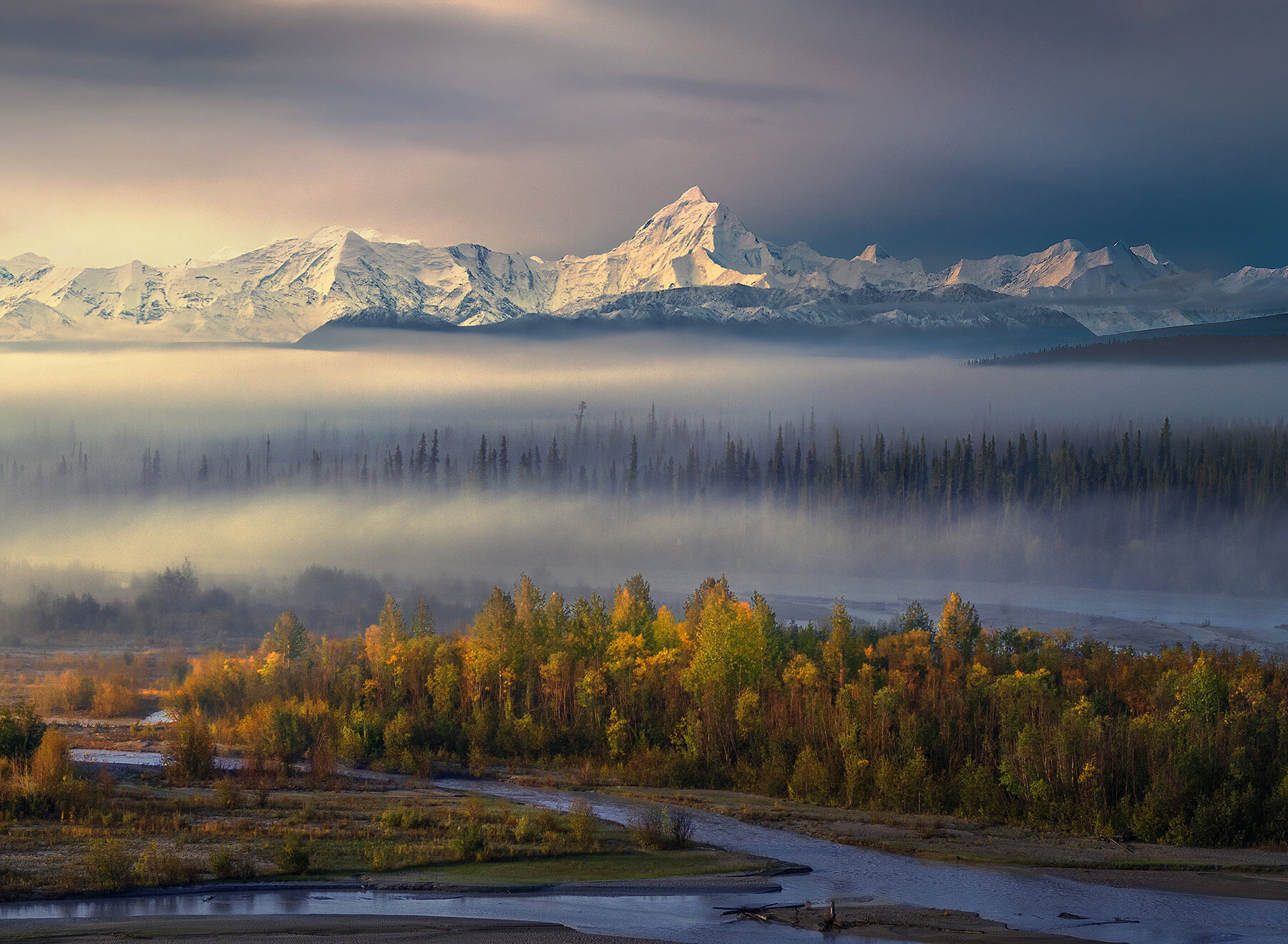 Alaska, fall, autumn, colors, tundra, aspen, red, mountains, peaks, chugach, Alaska range, 